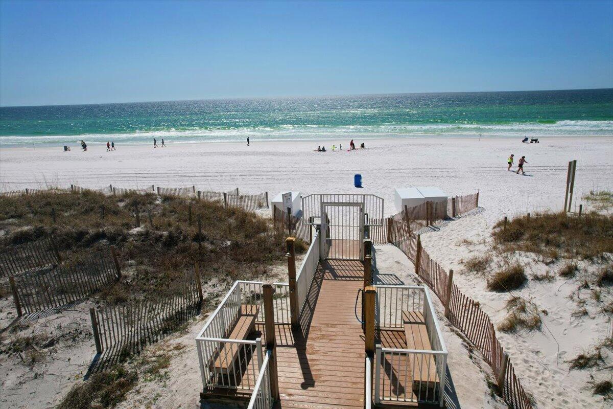 Destin Towers - Residential