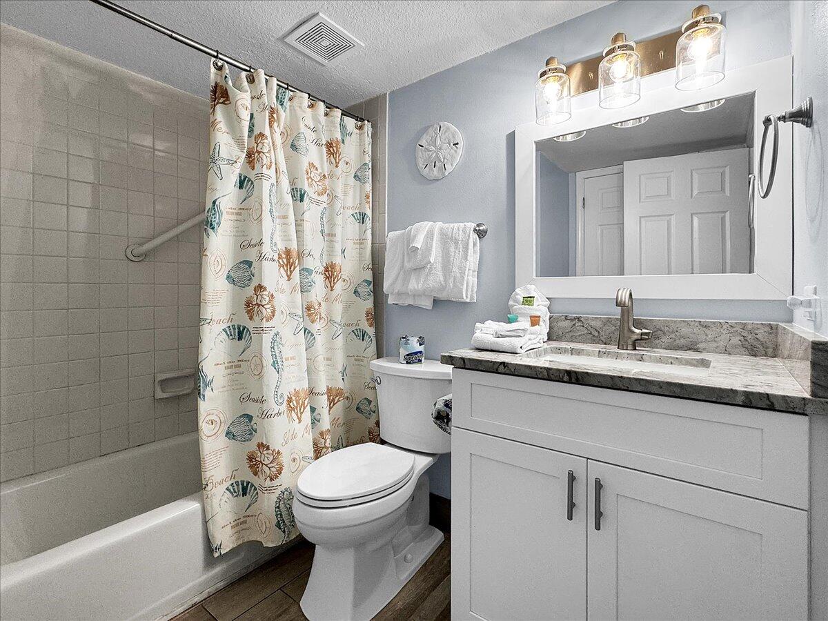 Destin Towers - Residential