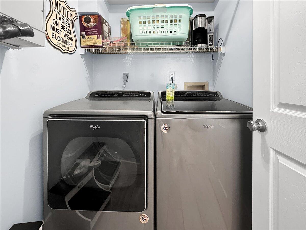 Destin Towers - Residential