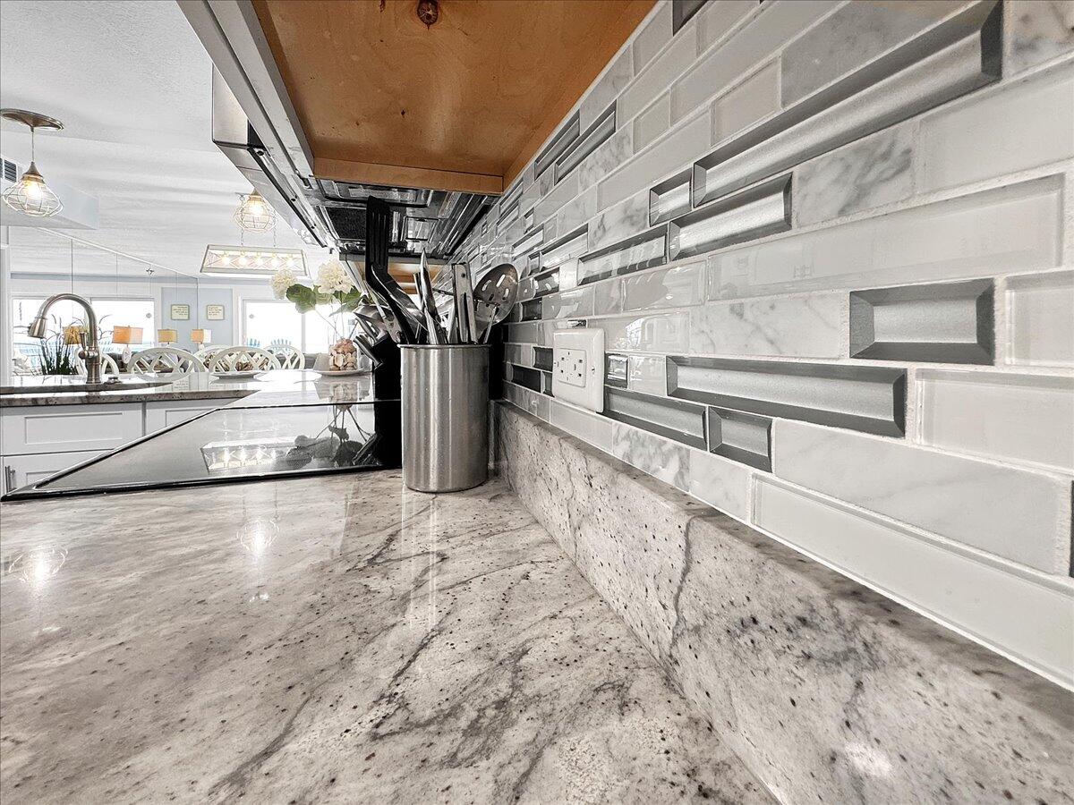 Destin Towers - Residential