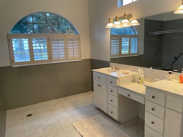 EMERALD BAY PH 1-B - Residential