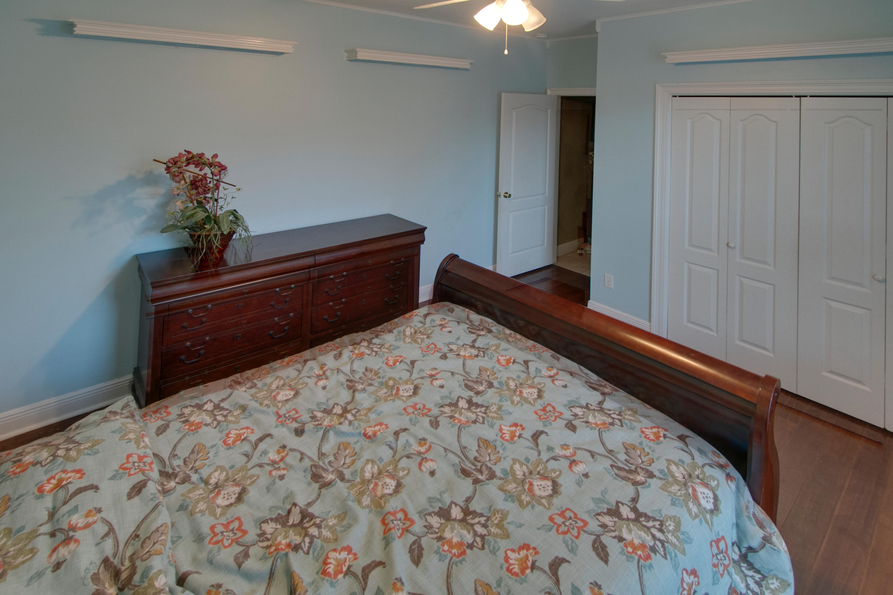 BRISTOL VILLAGE RAINTREE ESTATES - Residential