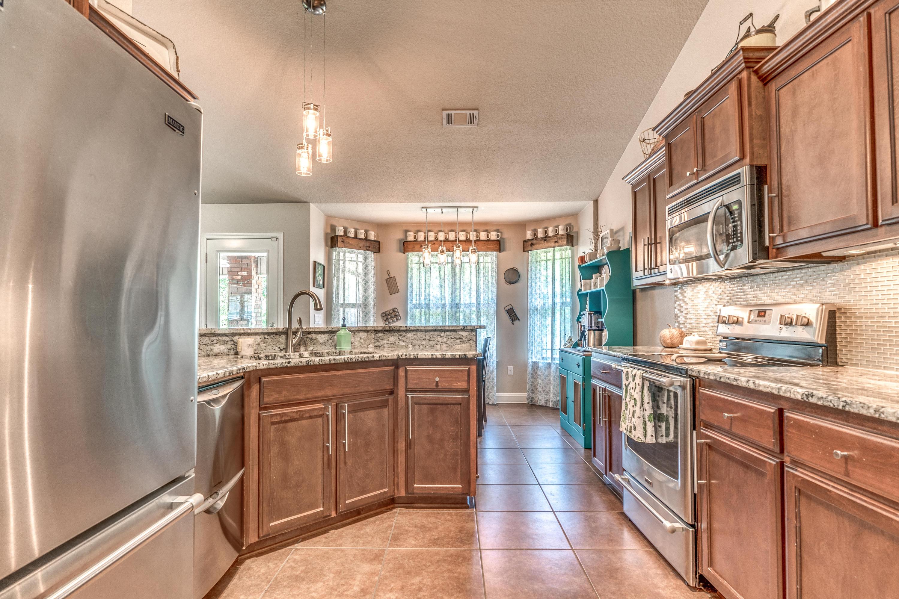 SILVER CREEK ESTATES - Residential