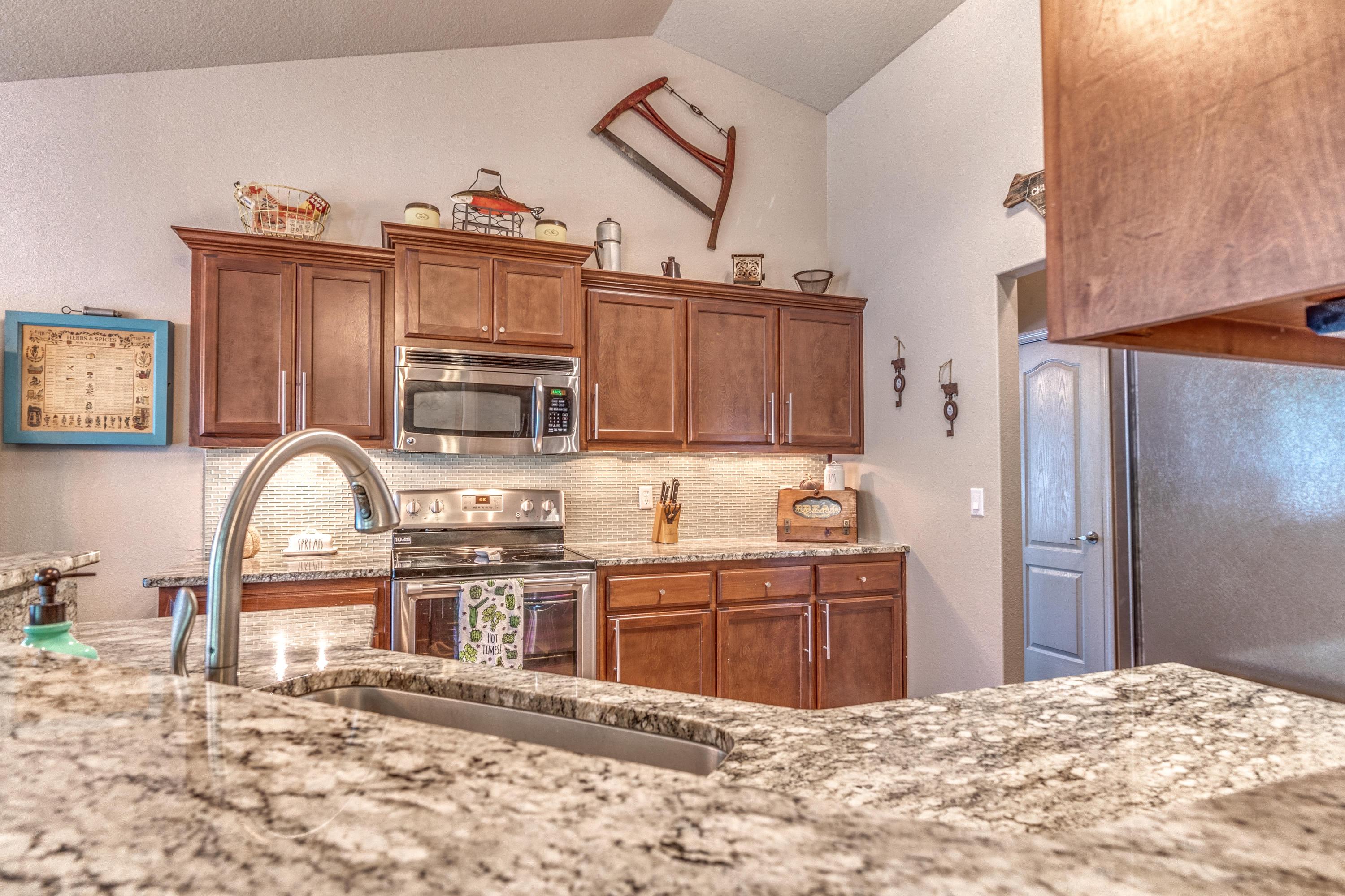 SILVER CREEK ESTATES - Residential