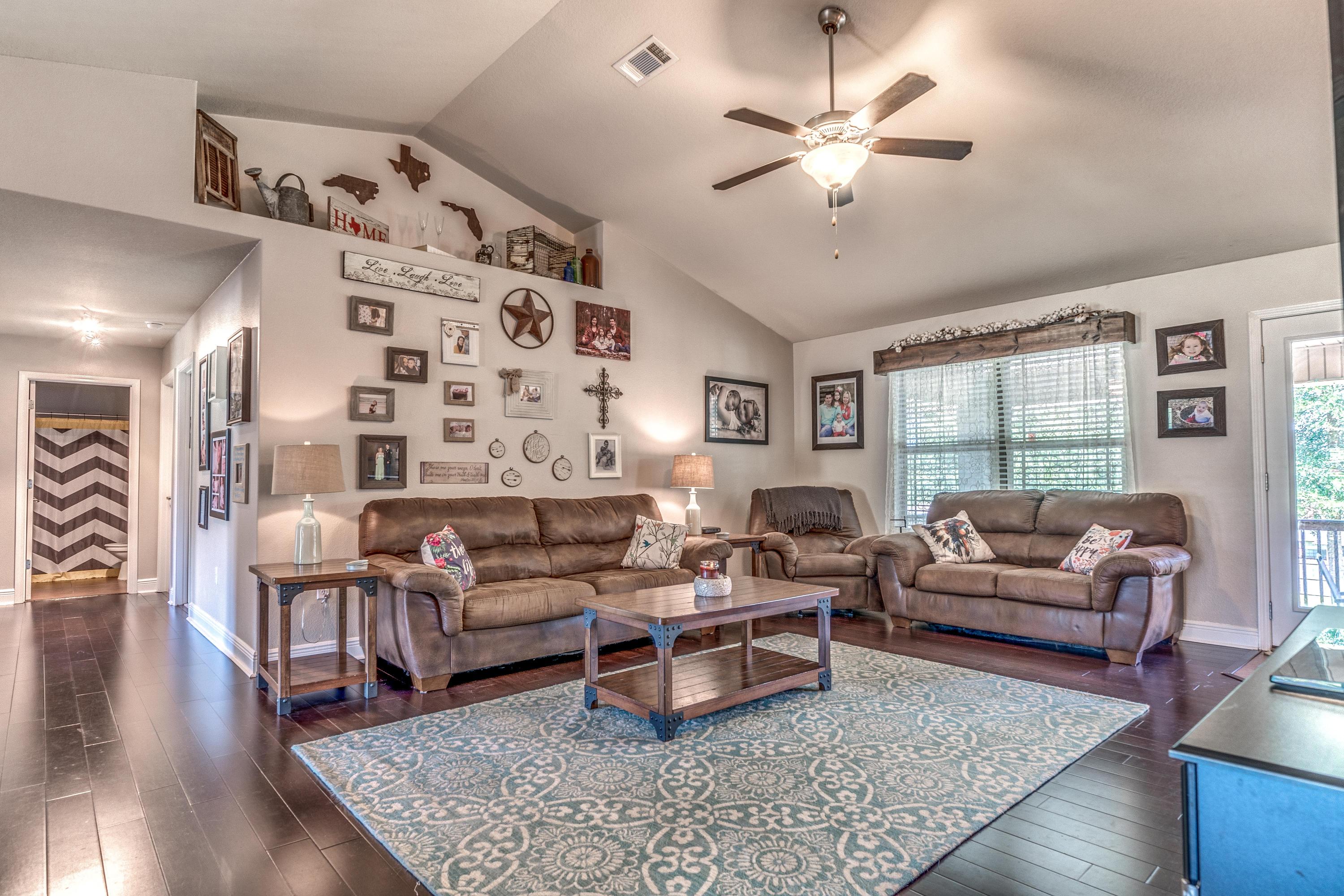 SILVER CREEK ESTATES - Residential