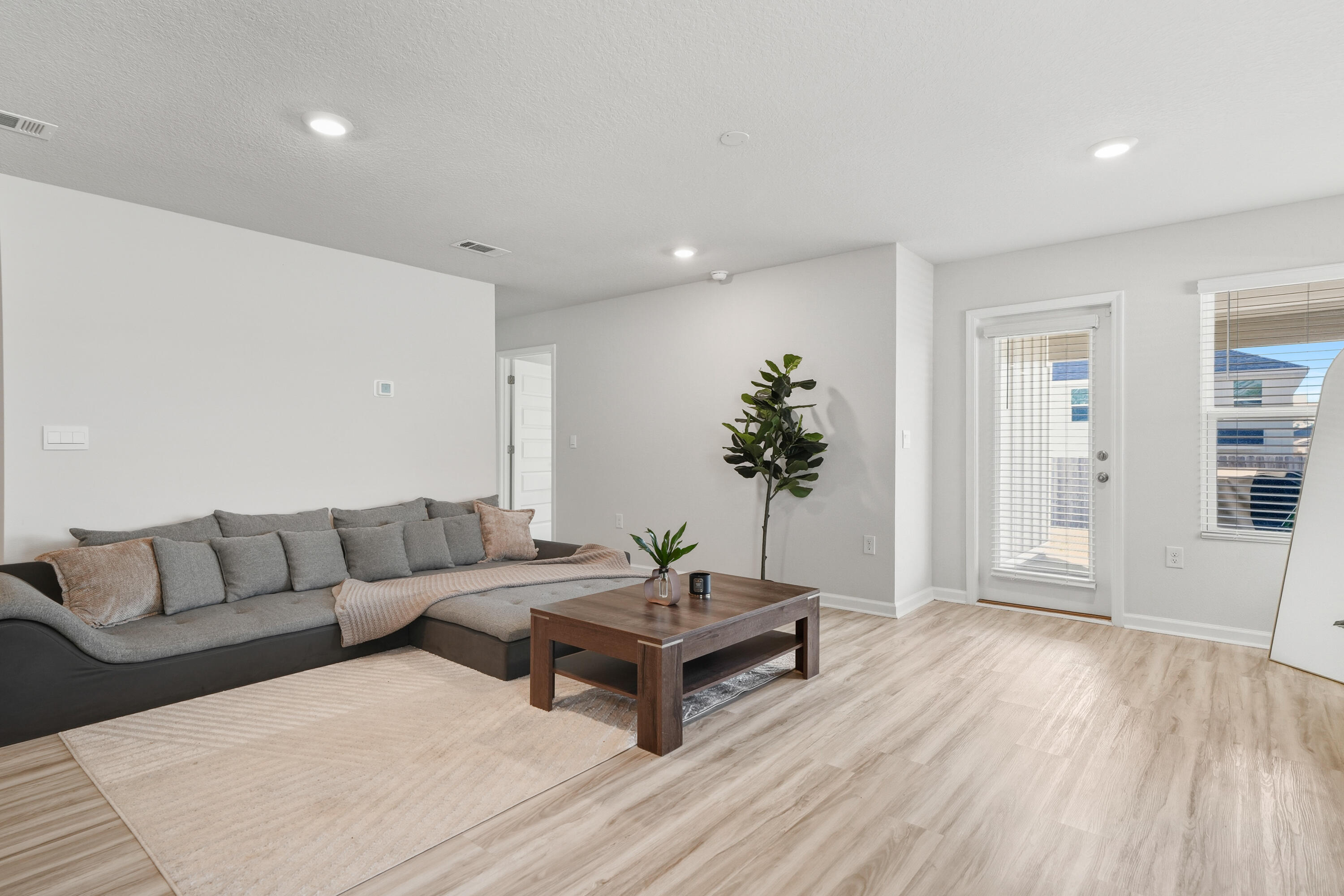 Shoal River Landing - Residential Lease