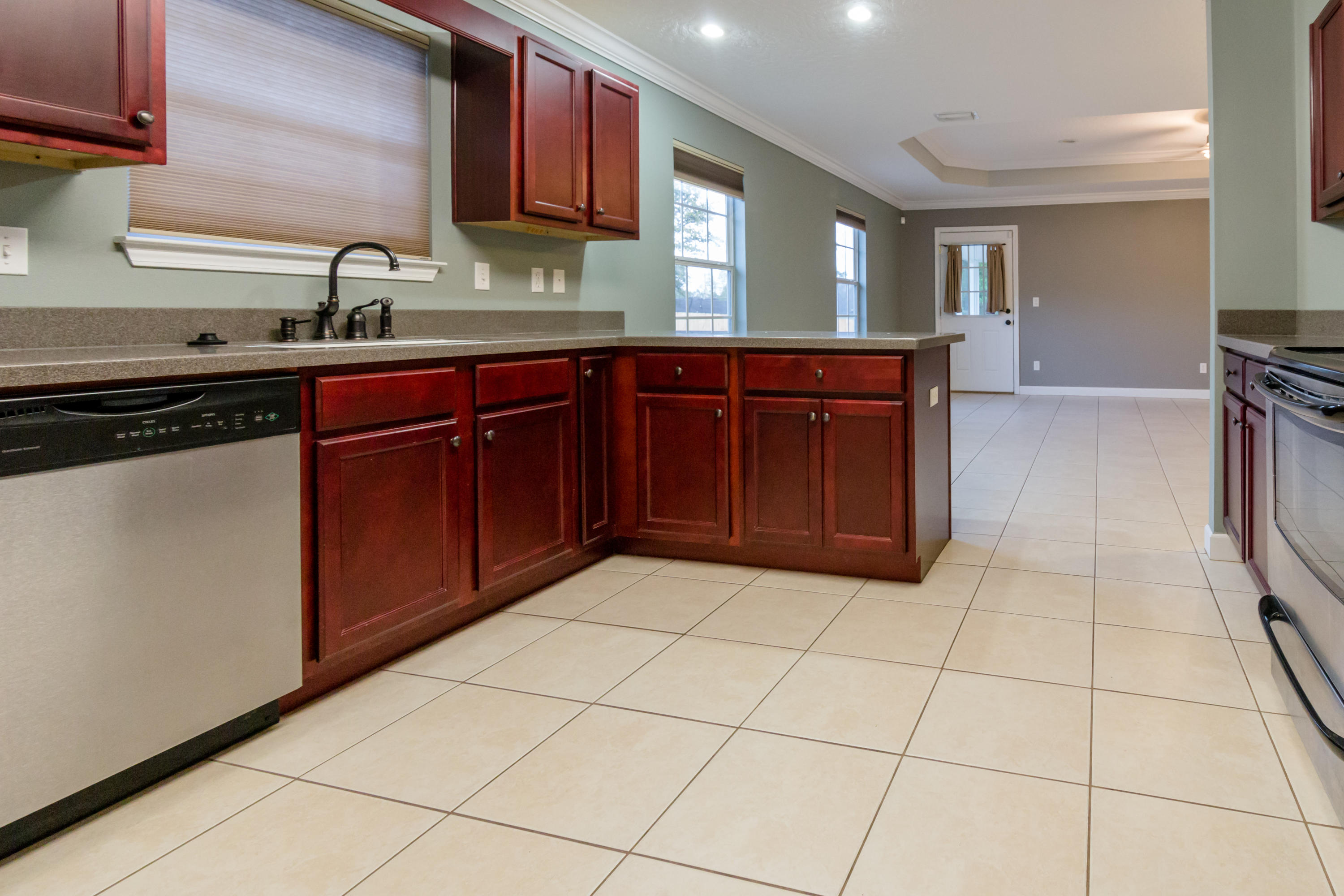 WYNNEHAVEN BEACH ESTATES - Residential