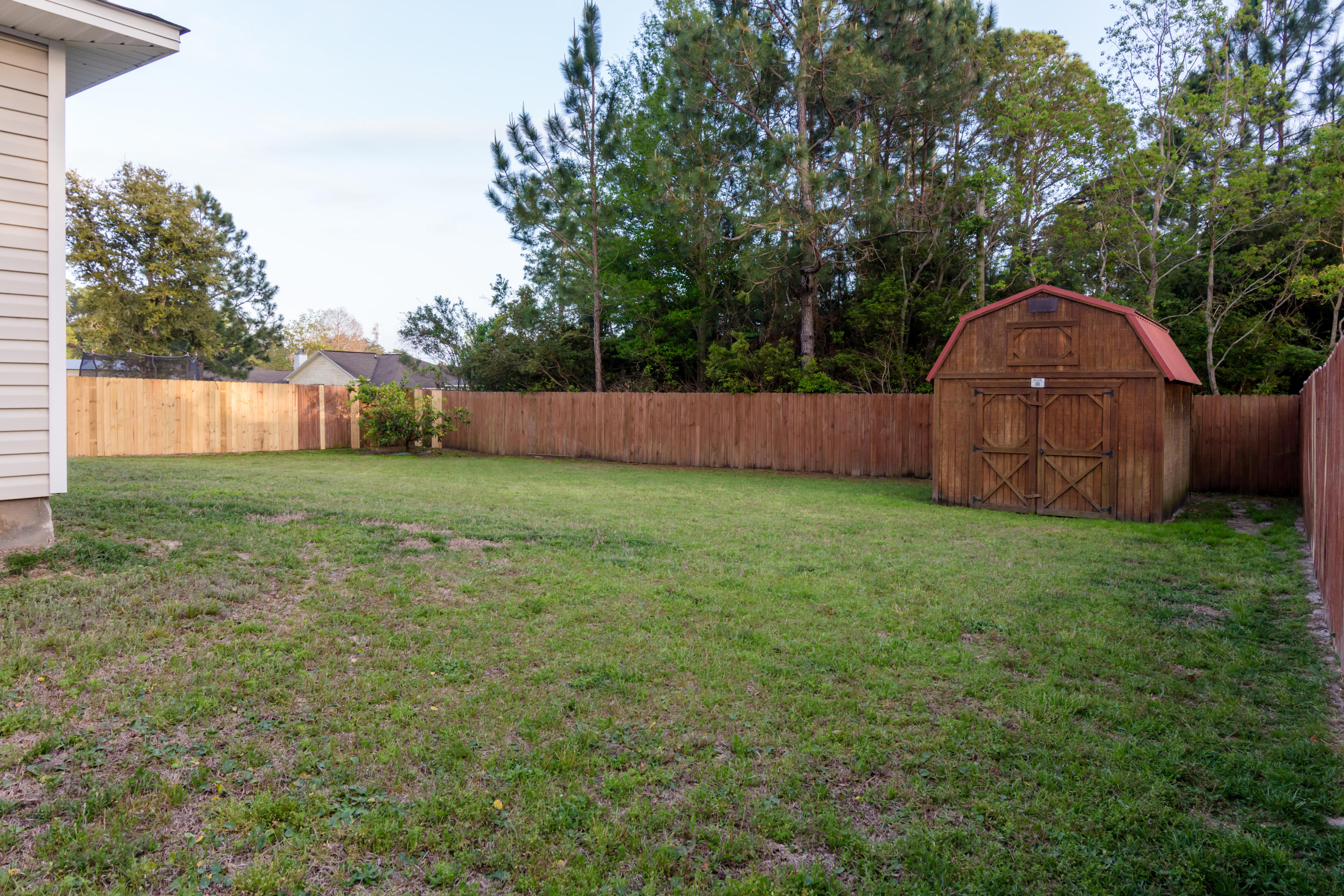 WYNNEHAVEN BEACH ESTATES - Residential