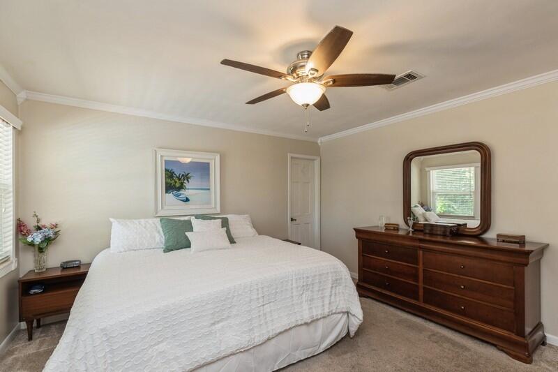 KENWOOD 2ND ADD LOT 30 BLK D - Residential