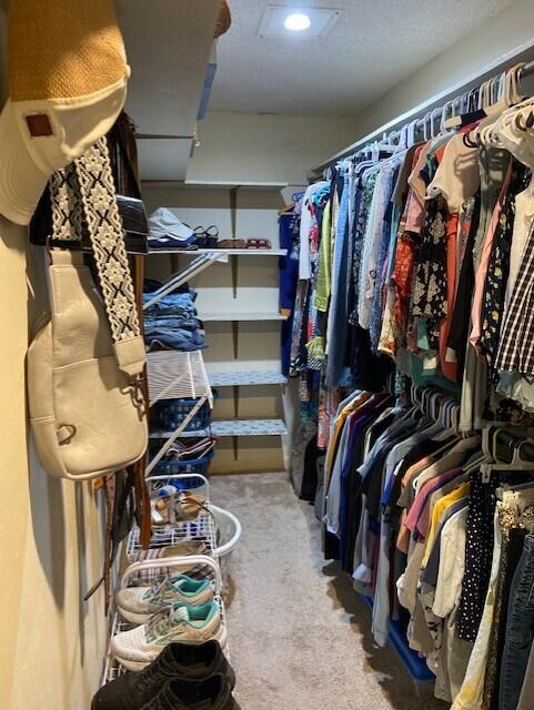 KENWOOD 2ND ADD LOT 30 BLK D - Residential