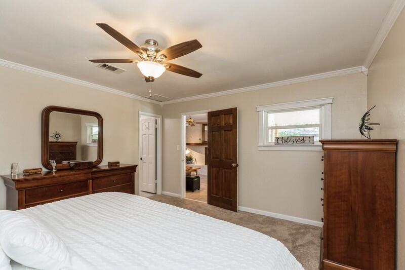 KENWOOD 2ND ADD LOT 30 BLK D - Residential