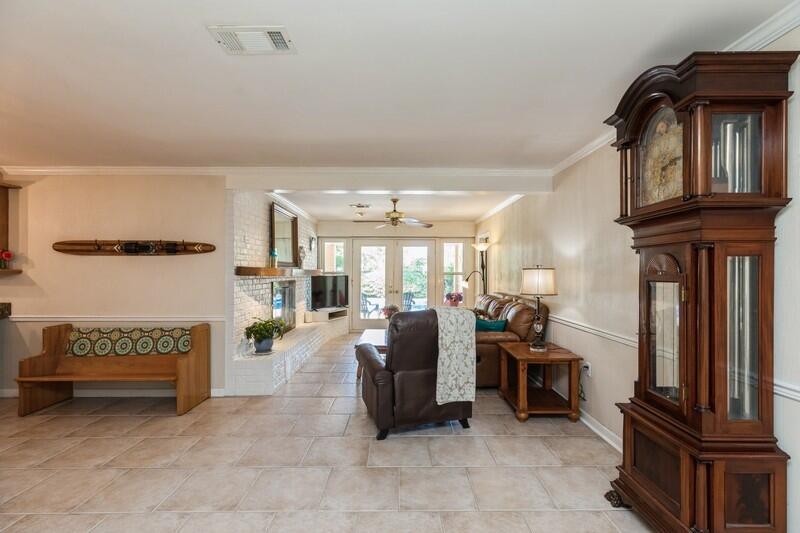 KENWOOD 2ND ADD LOT 30 BLK D - Residential