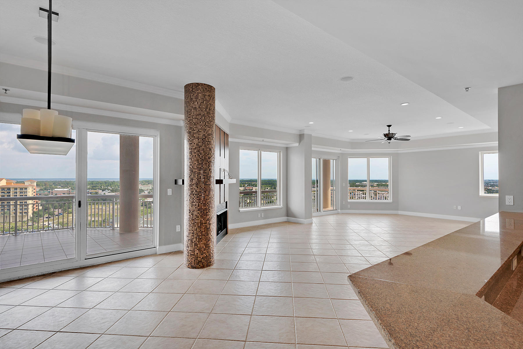 HARBOR LANDING - Residential