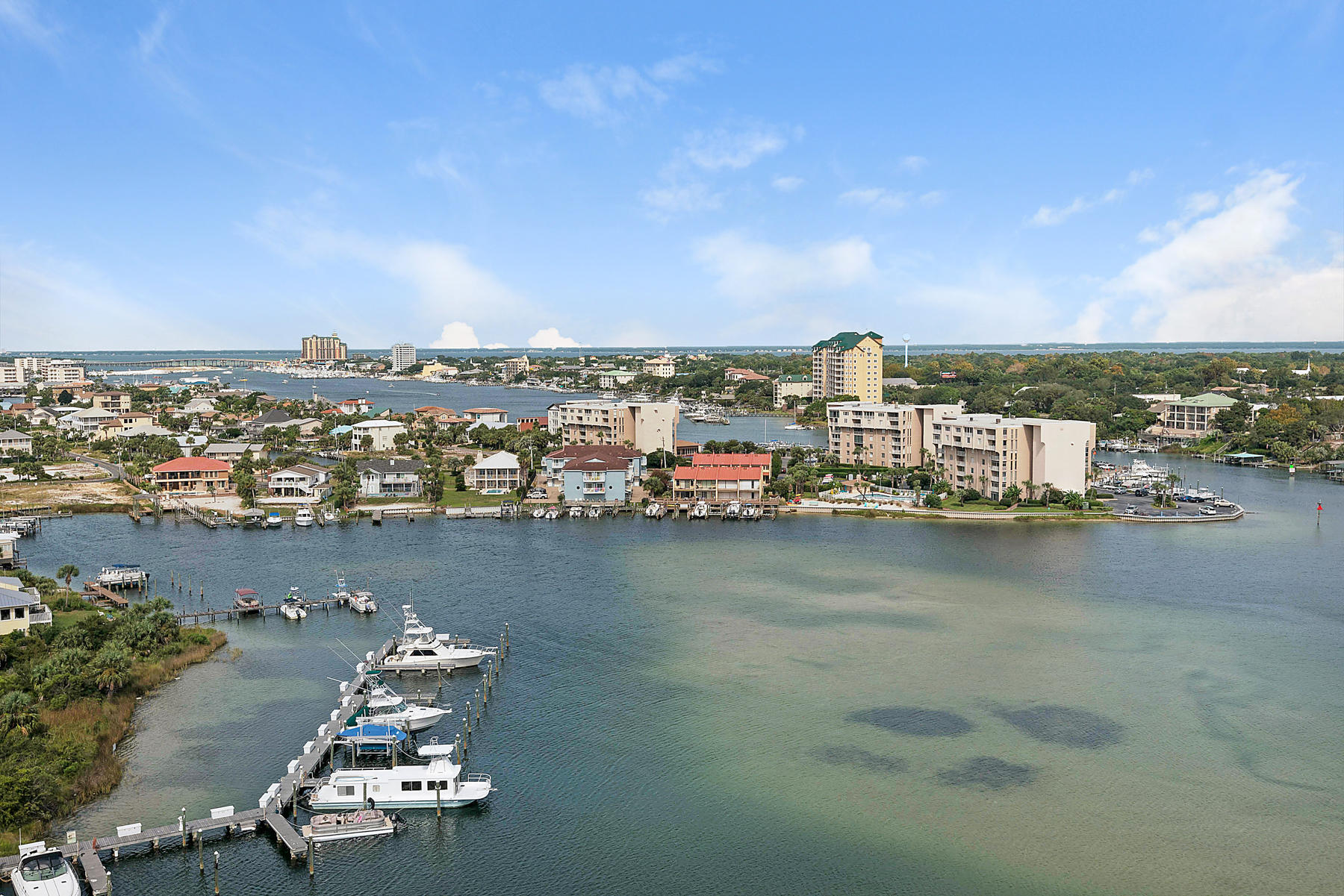 HARBOR LANDING - Residential