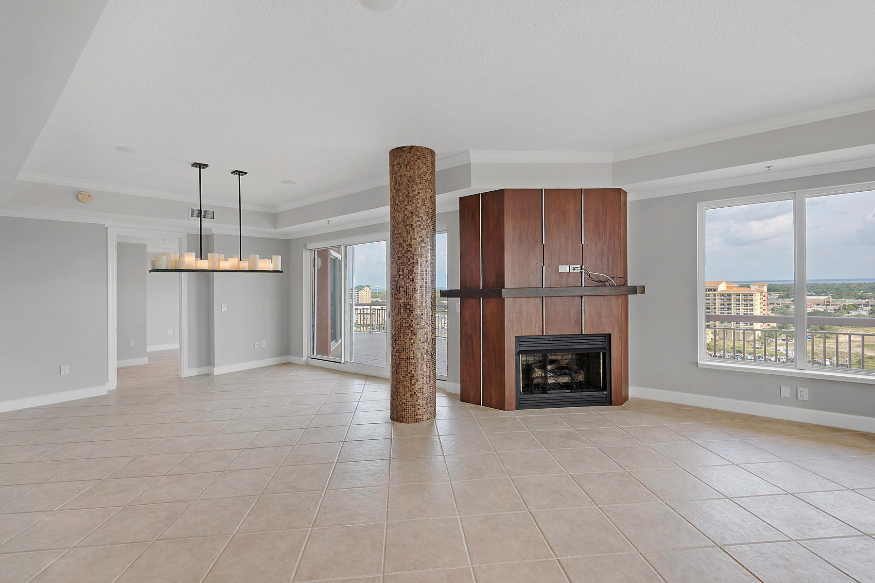 HARBOR LANDING - Residential