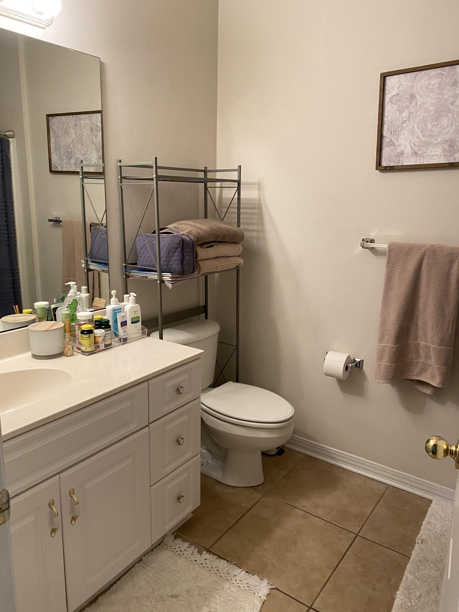 THE OAKS AT NICEVILLE PH I - Residential Lease