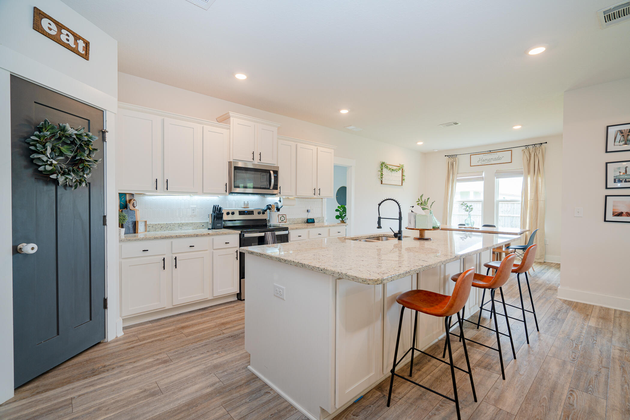 FOREST BAY ESTATES - Residential