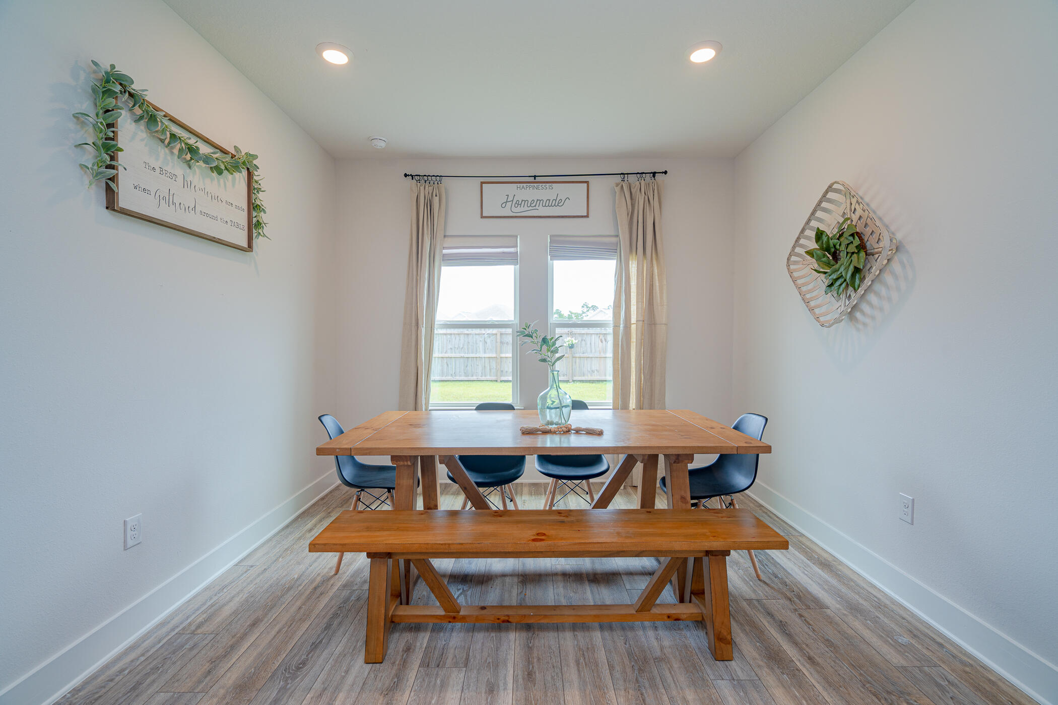 FOREST BAY ESTATES - Residential