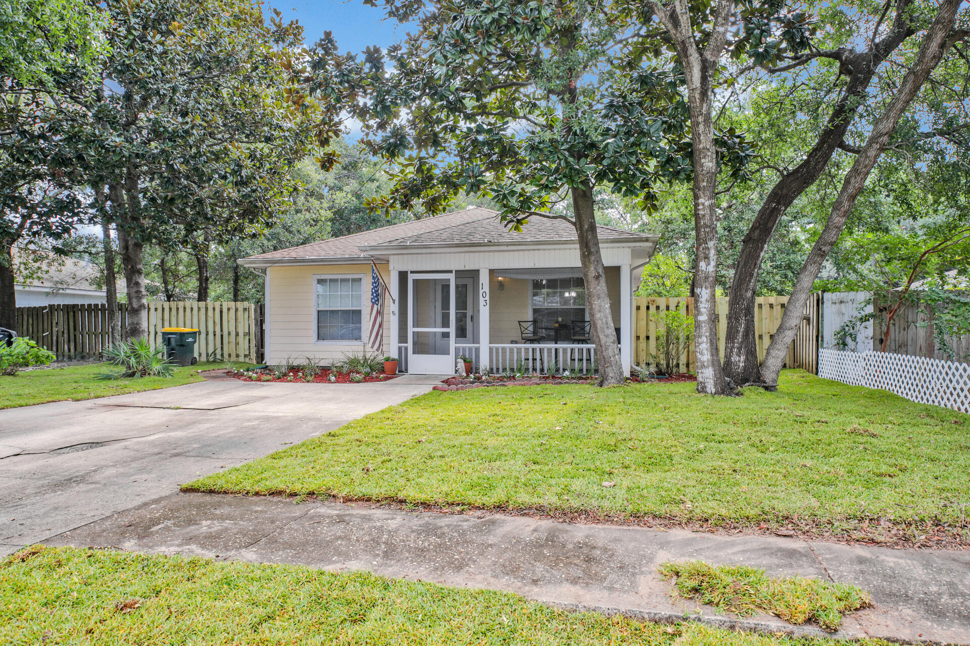 CENTRAL ADDN TO FORT WALTON BEACH - Residential