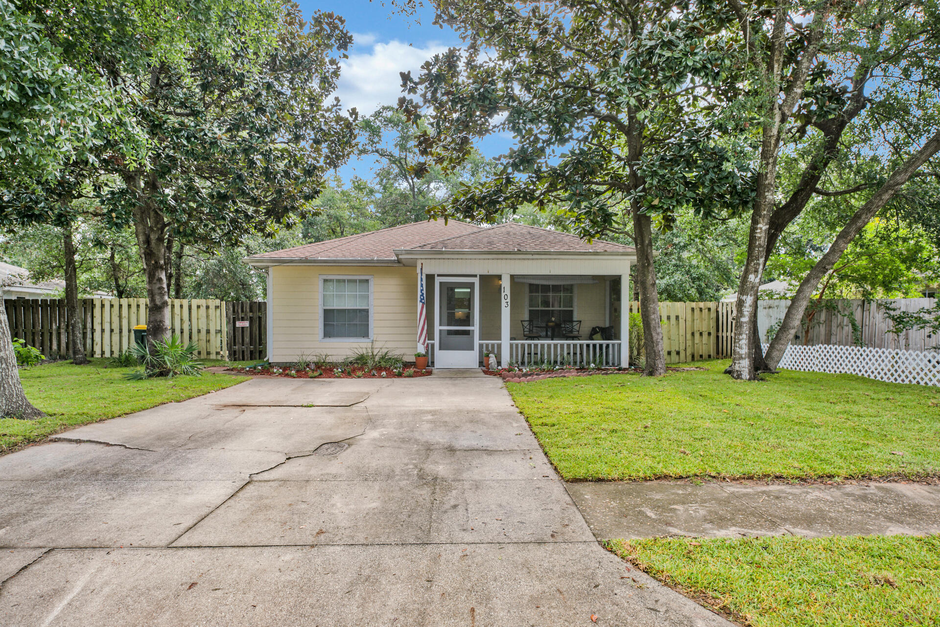 CENTRAL ADDN TO FORT WALTON BEACH - Residential