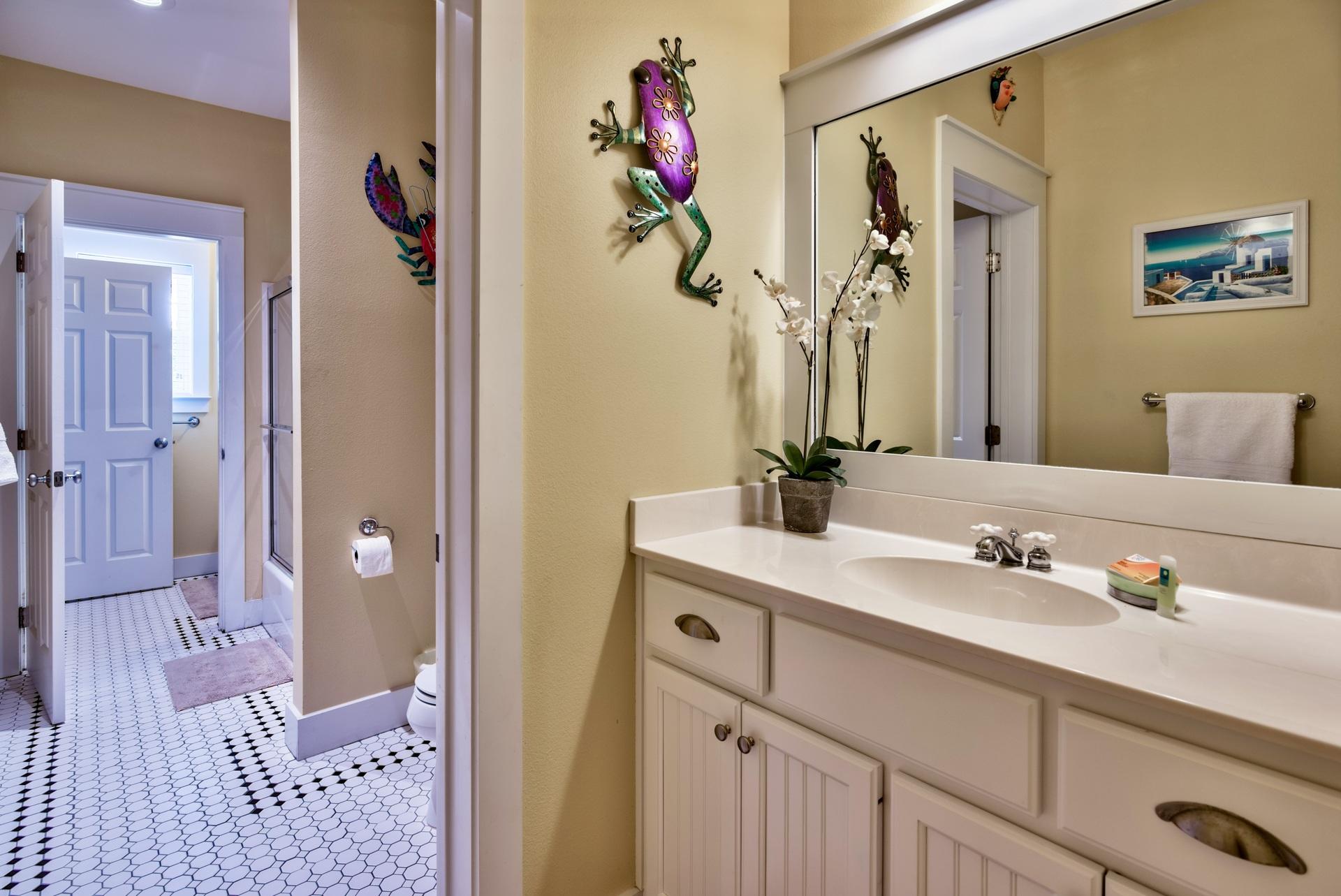 FRANGISTA BEACH 1ST ADDN - Residential