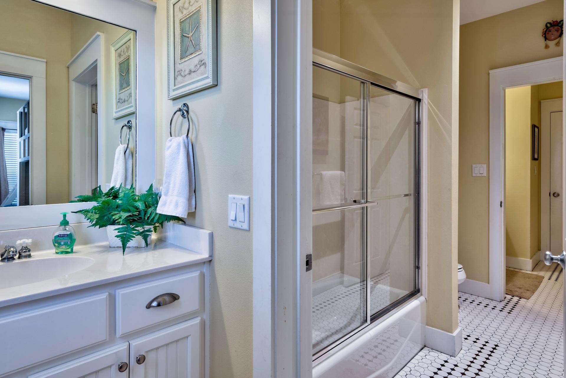 FRANGISTA BEACH 1ST ADDN - Residential