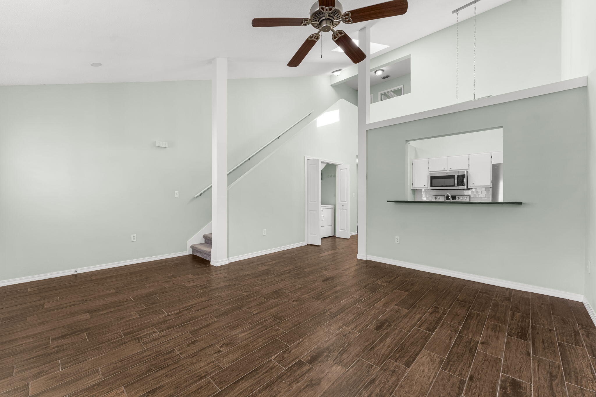 ESCADA - Residential Lease