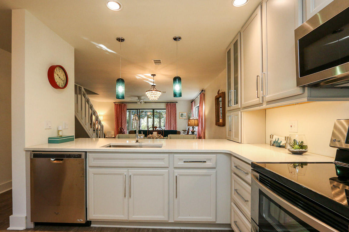 Lakewood Townhomes - Residential