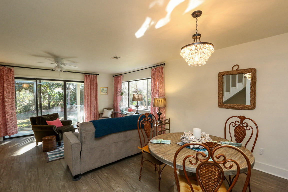 Lakewood Townhomes - Residential