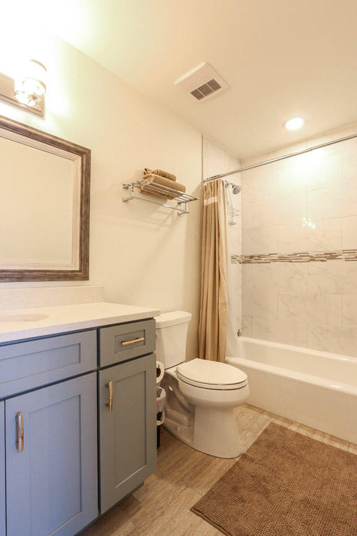 Lakewood Townhomes - Residential