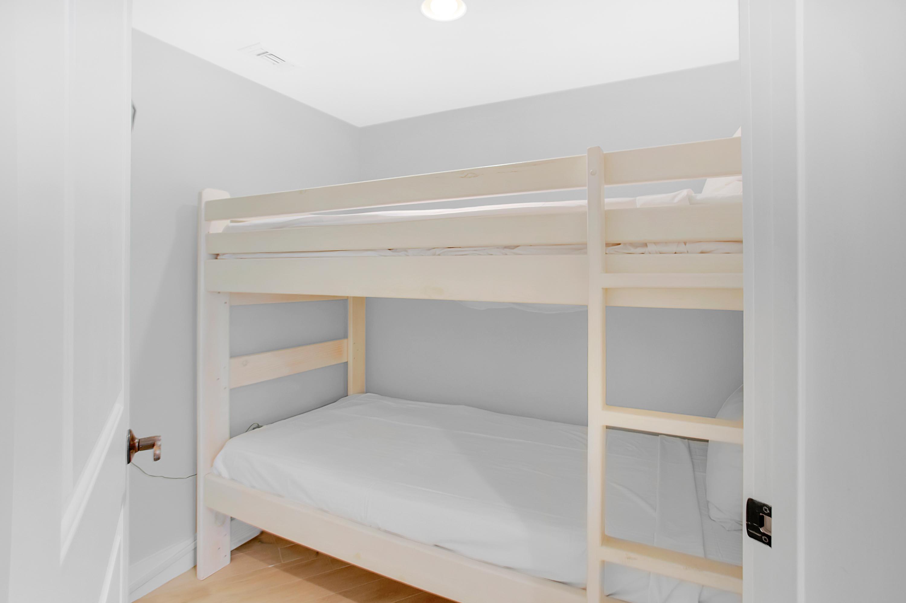 OBSERVATION POINT - Residential