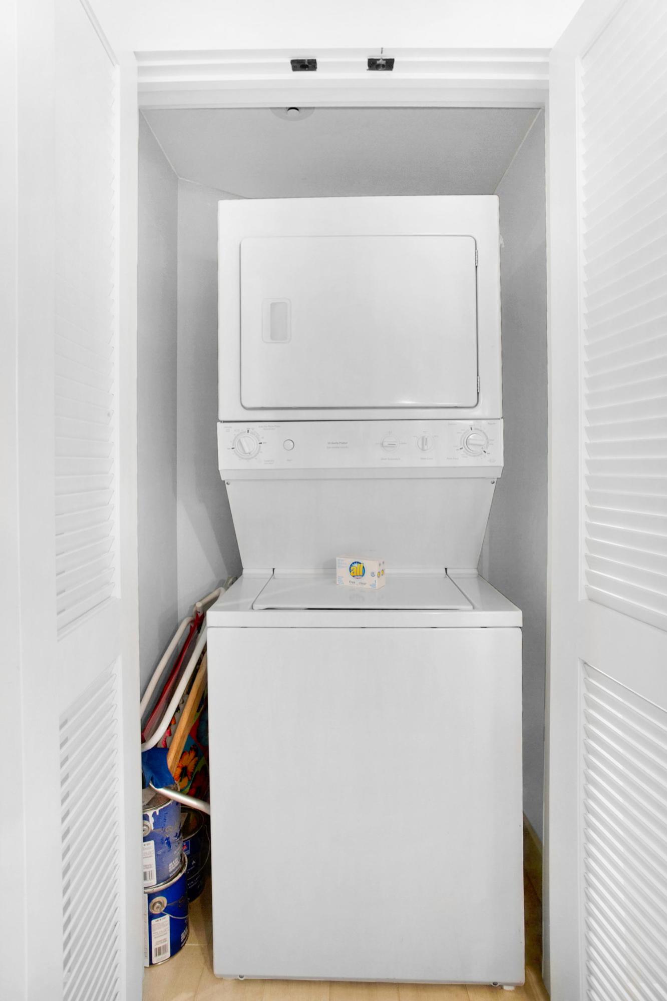 OBSERVATION POINT - Residential