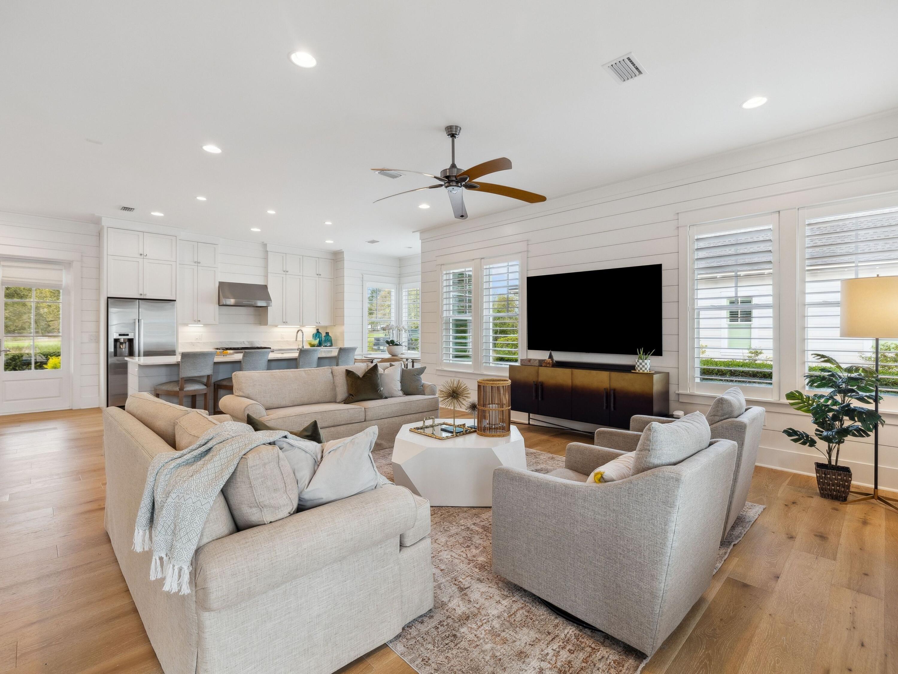 WATERSOUND ORIGINS - Residential