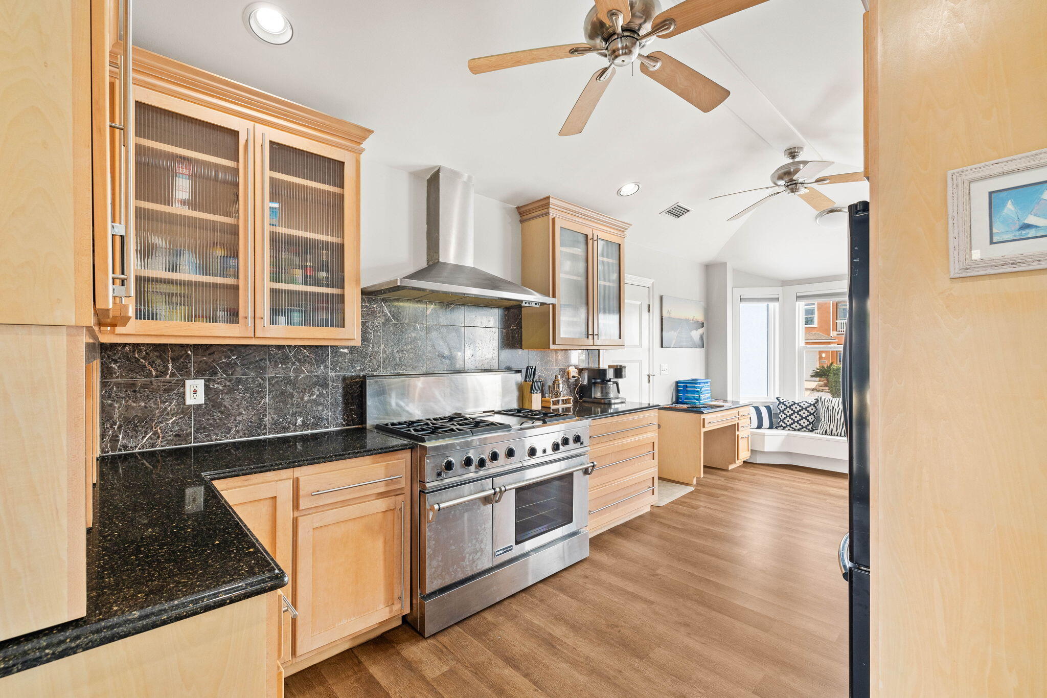 SANTA MONICA BEACH - Residential