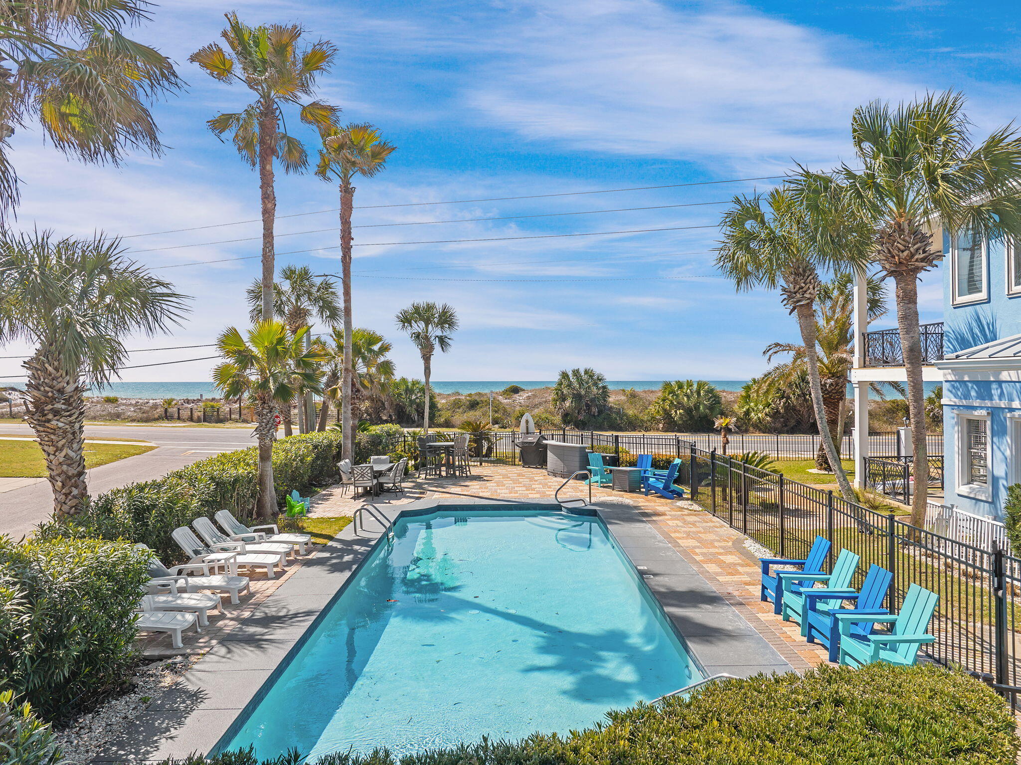 SANTA MONICA BEACH - Residential