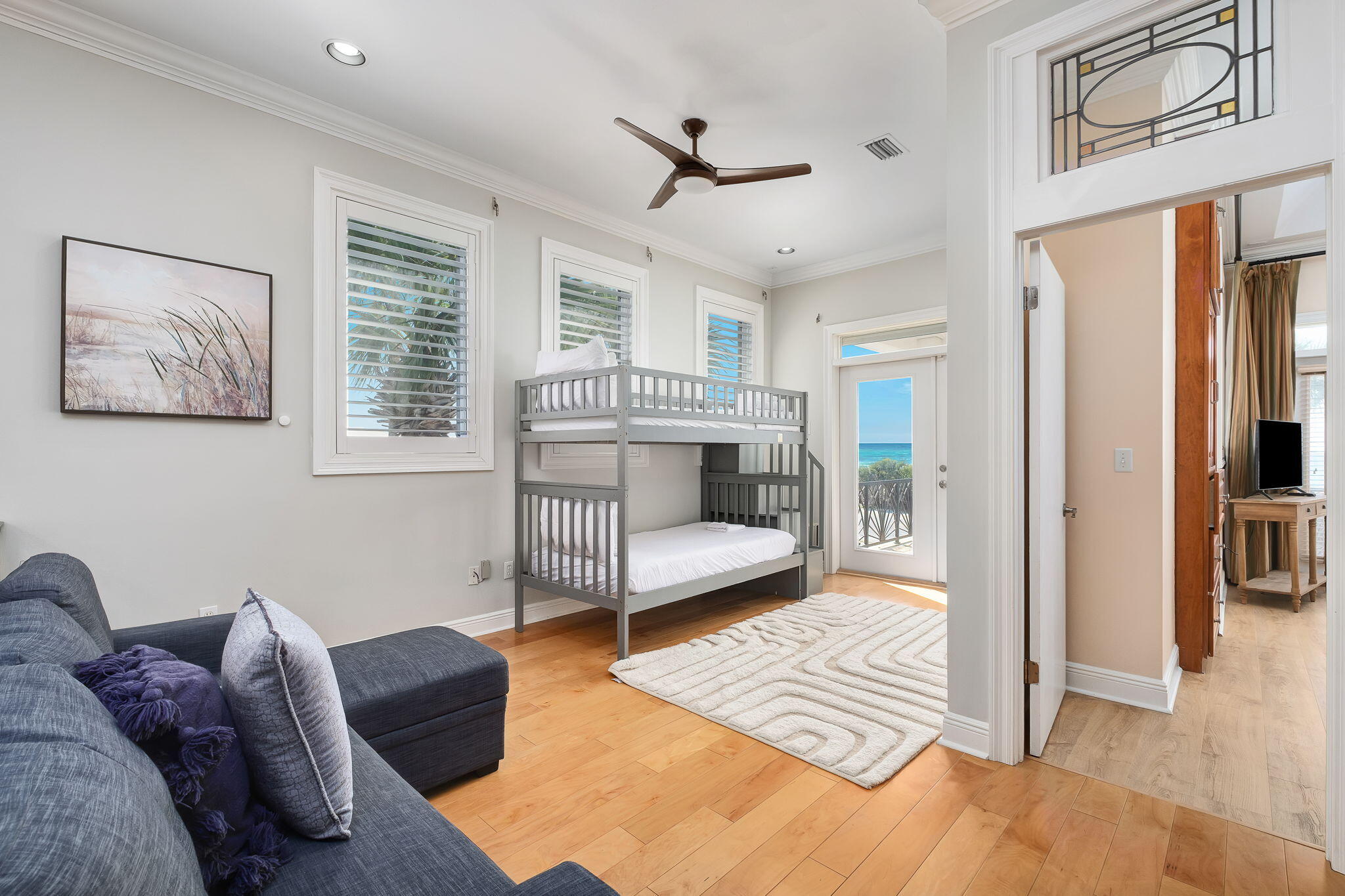 SANTA MONICA BEACH - Residential