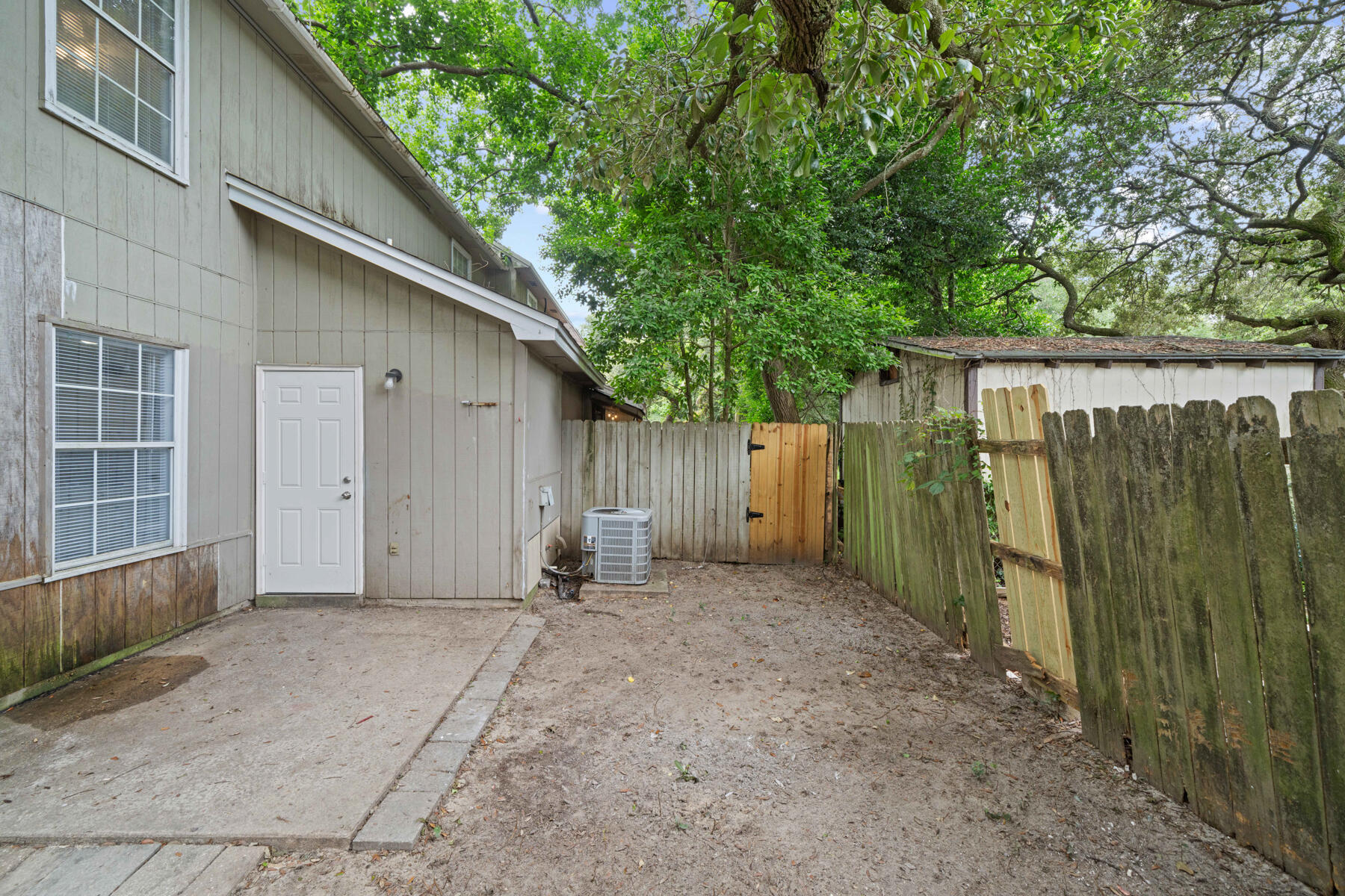 NORTHBROOK - Residential