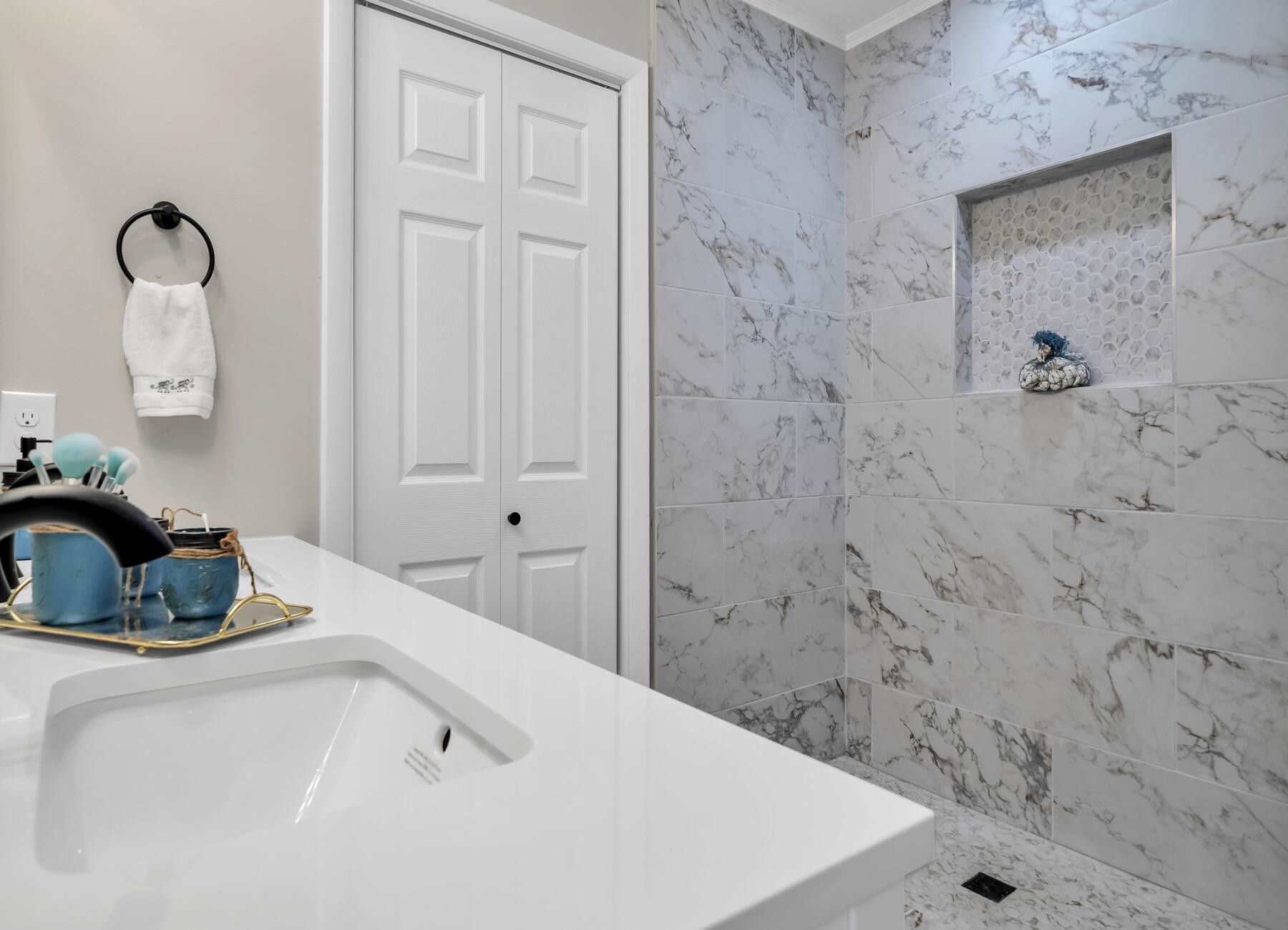 NONESUCH WAY - Residential