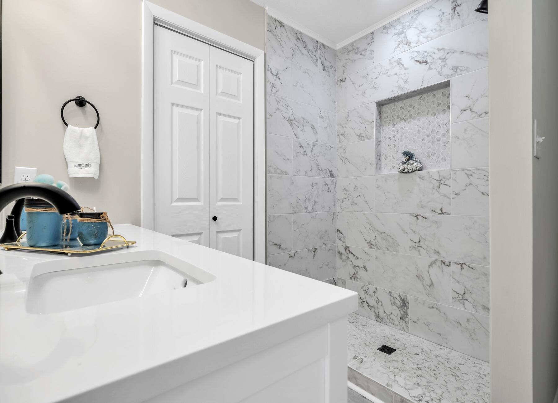 NONESUCH WAY - Residential