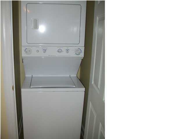 KISKA BEACH - Residential Lease