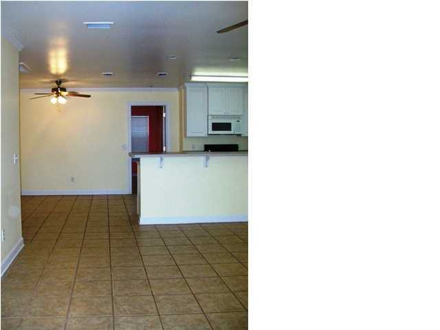 KISKA BEACH - Residential Lease