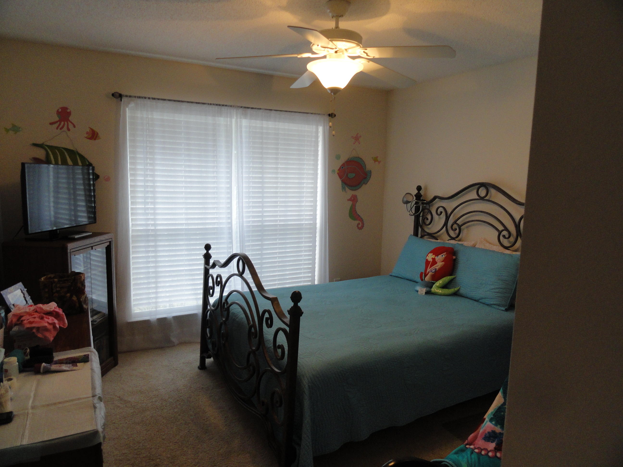 HOLEY BY THE SEA - Residential