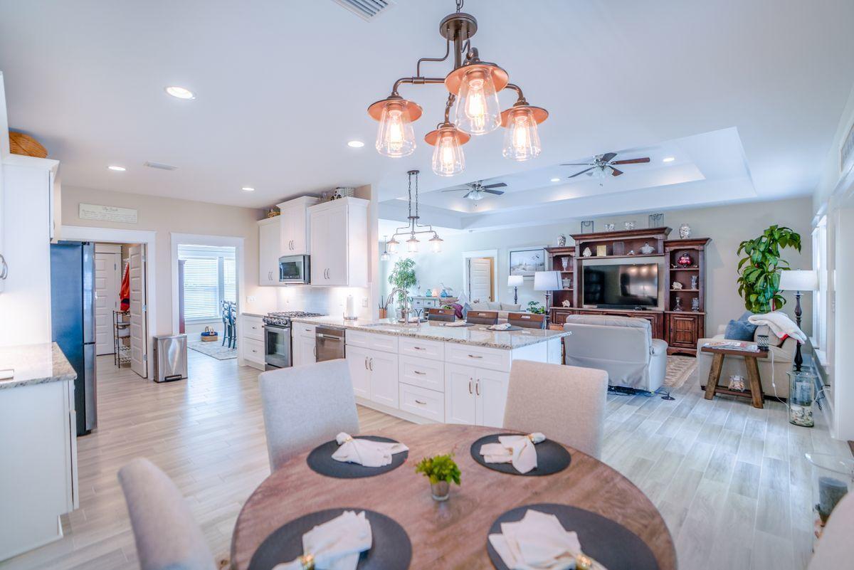 TOWN OF SANTA ROSA - Residential