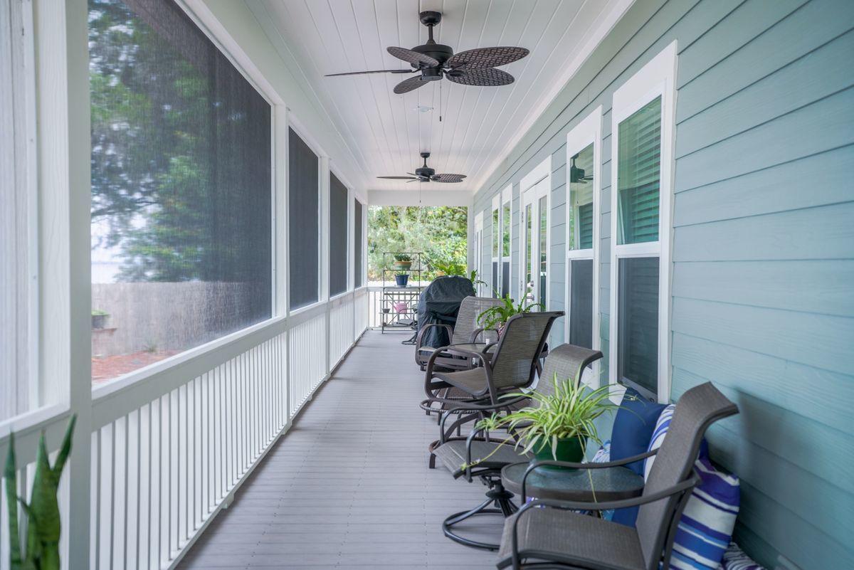 TOWN OF SANTA ROSA - Residential