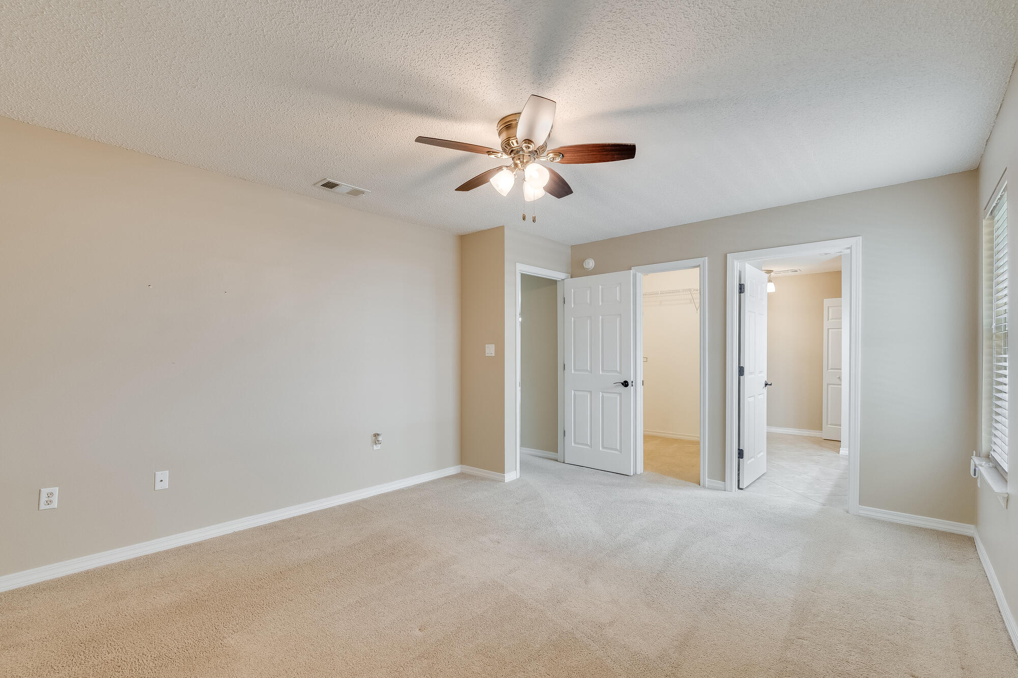 BAYOU LANDING - Residential Lease