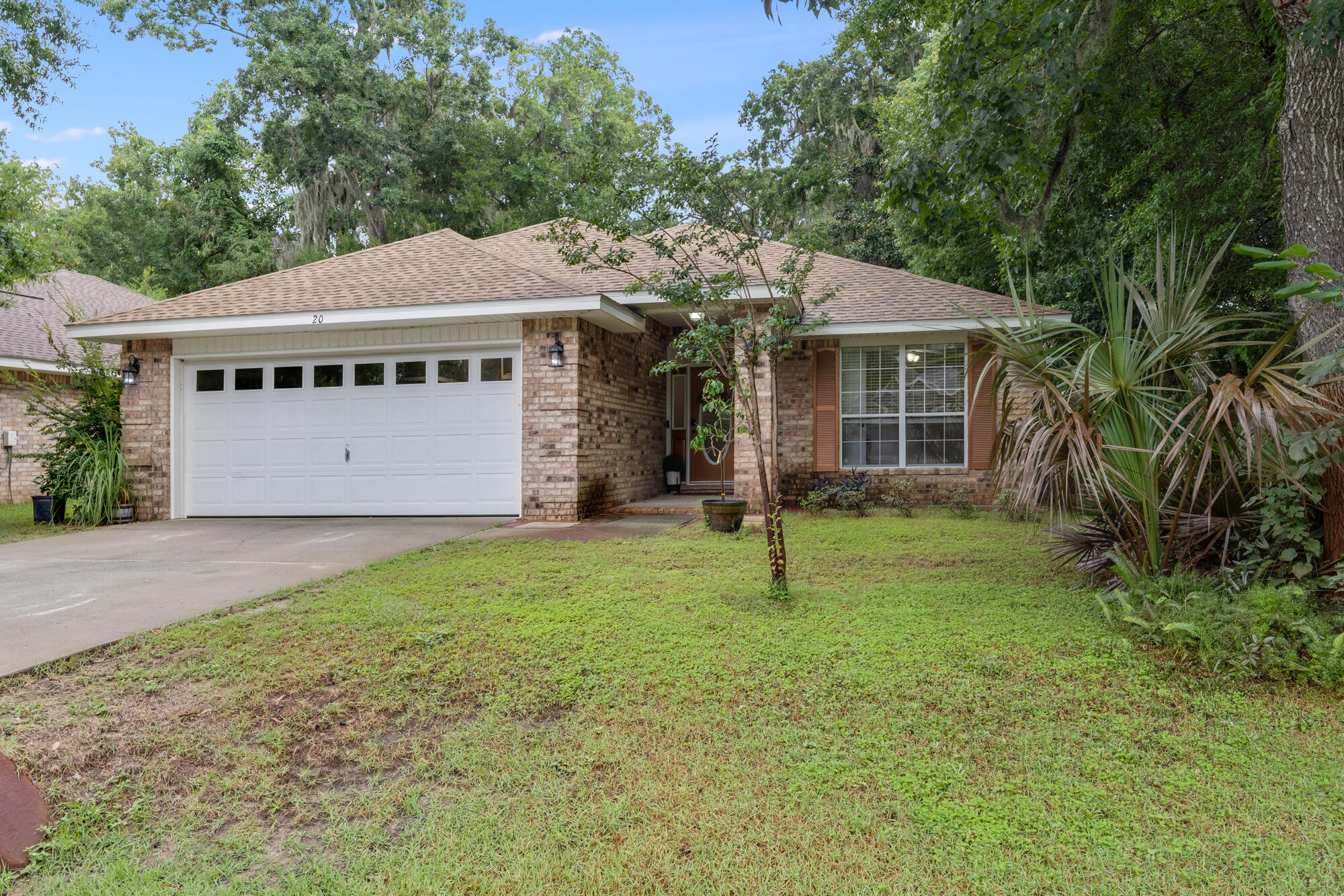BAYOU LANDING - Residential Lease