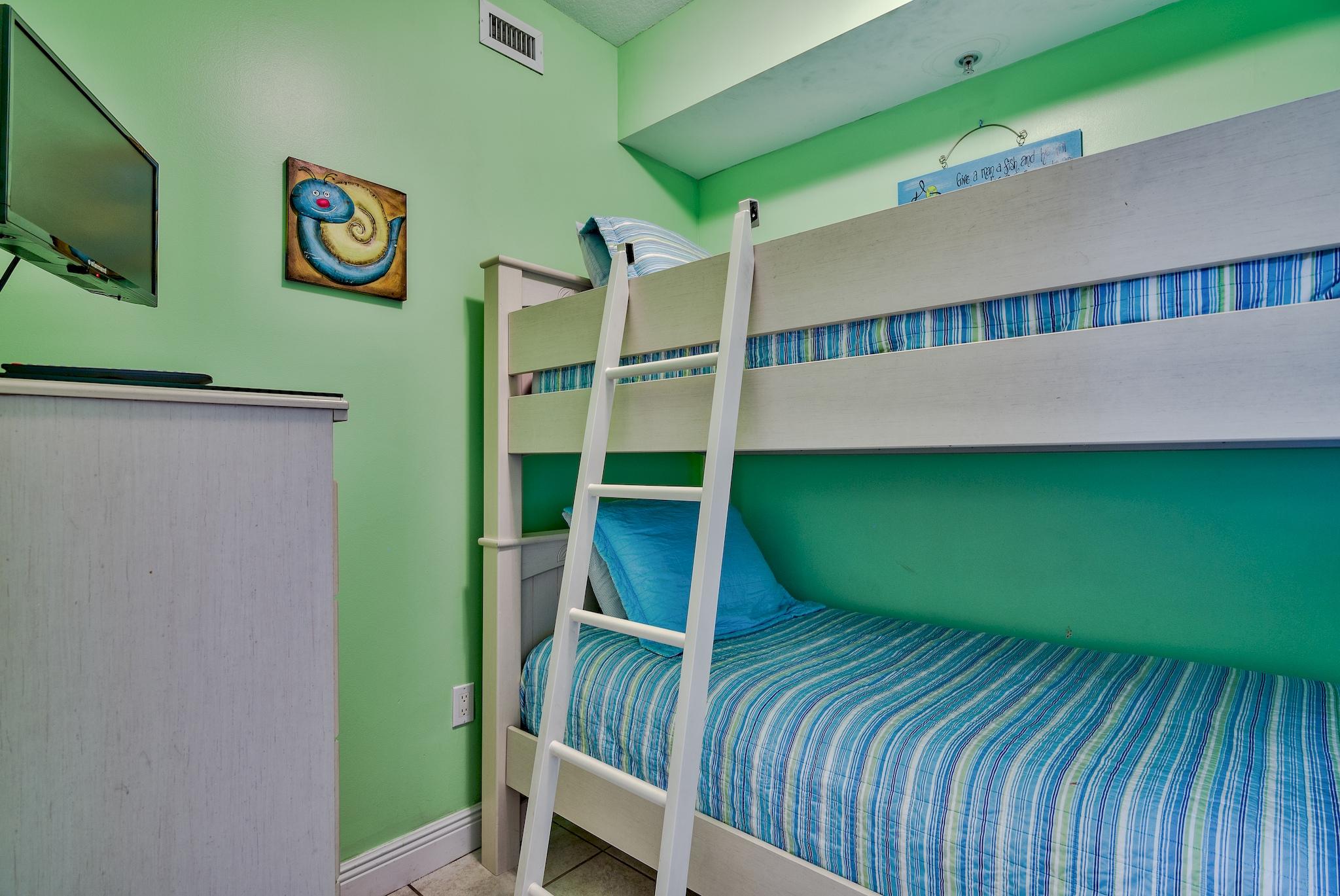 SUMMER PLACE - Residential