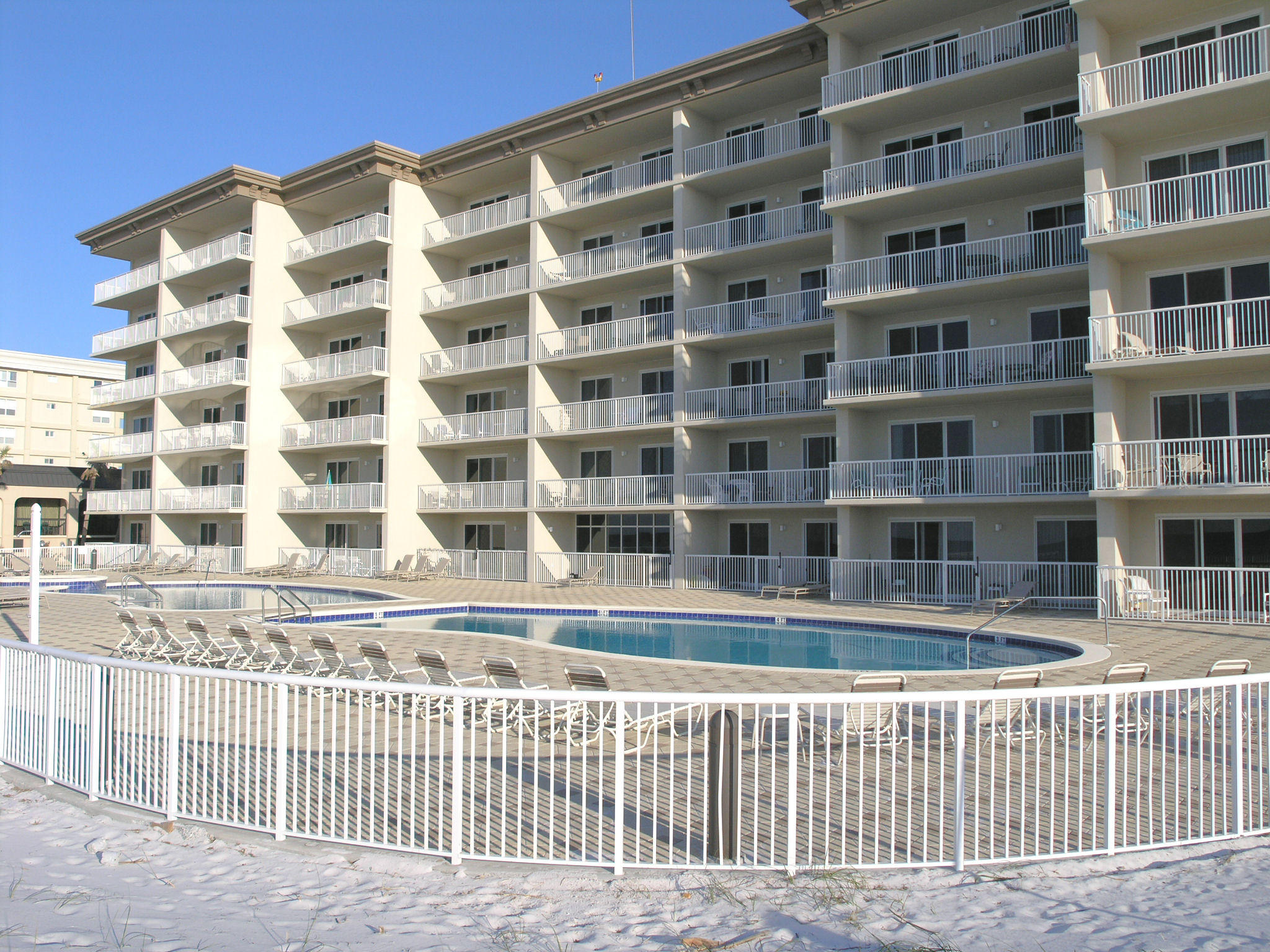 SUMMER PLACE - Residential