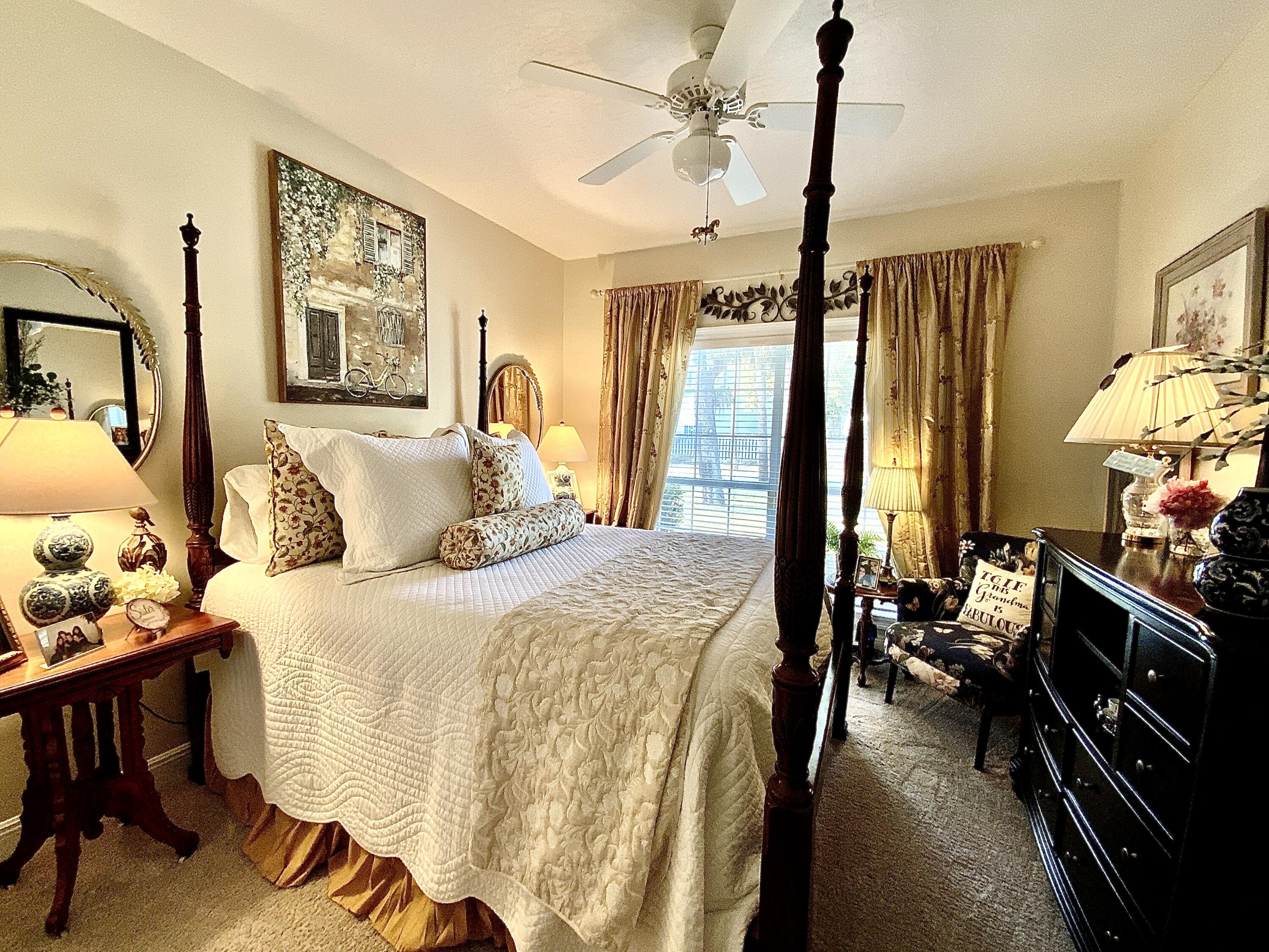 PALM SHORES FIRST ADDN - Residential