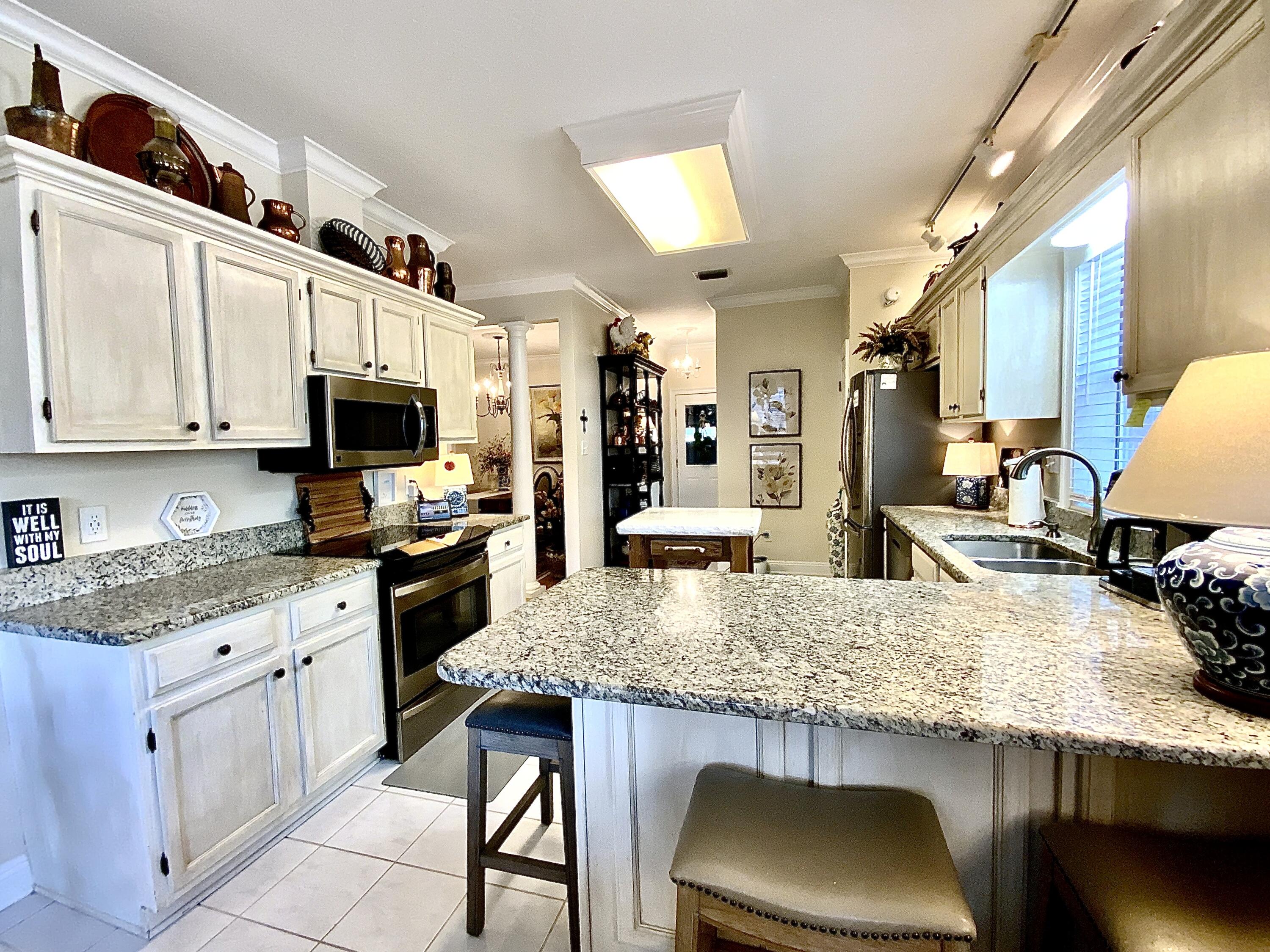 PALM SHORES FIRST ADDN - Residential
